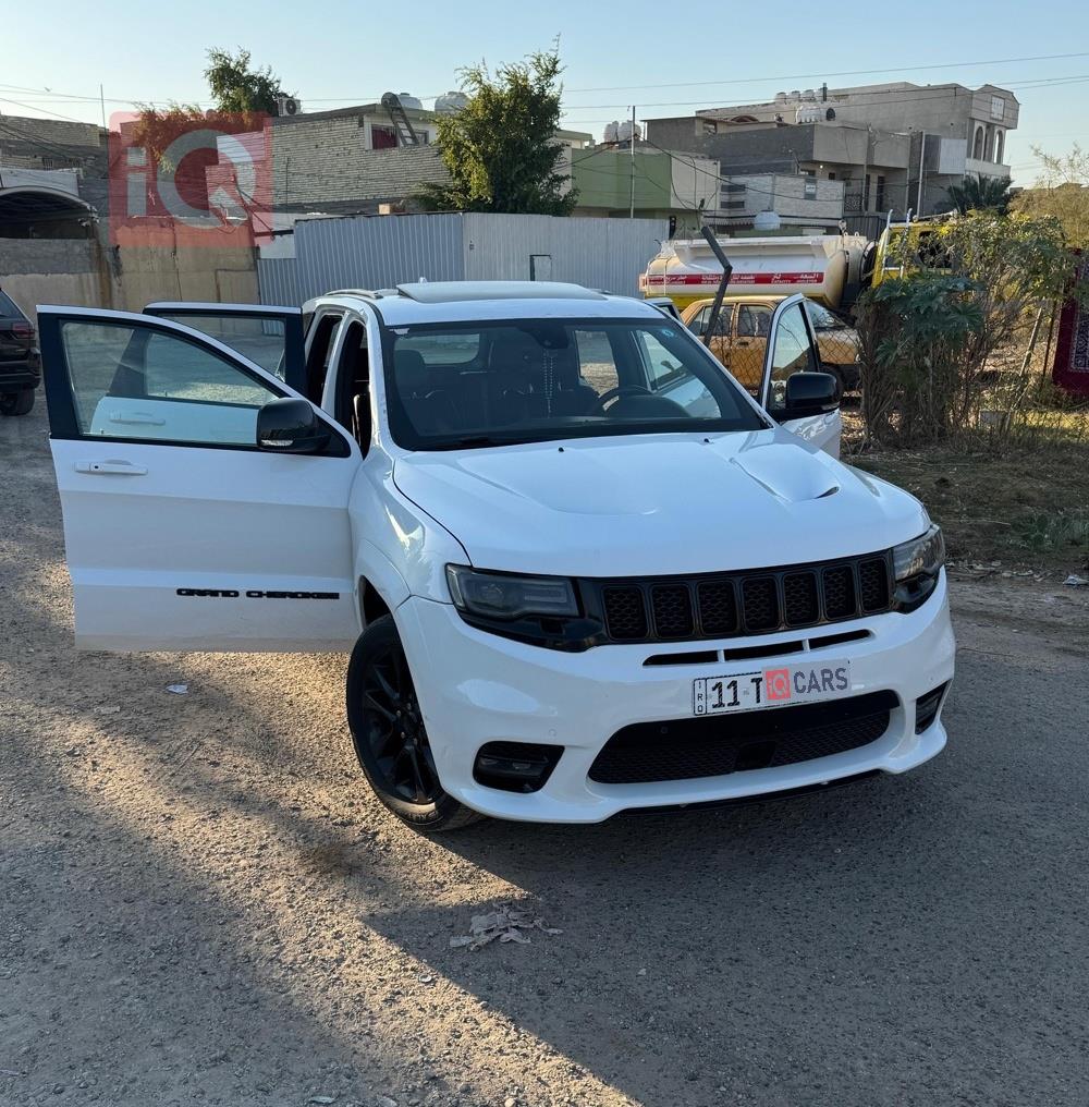 جيب جراند شيروكي